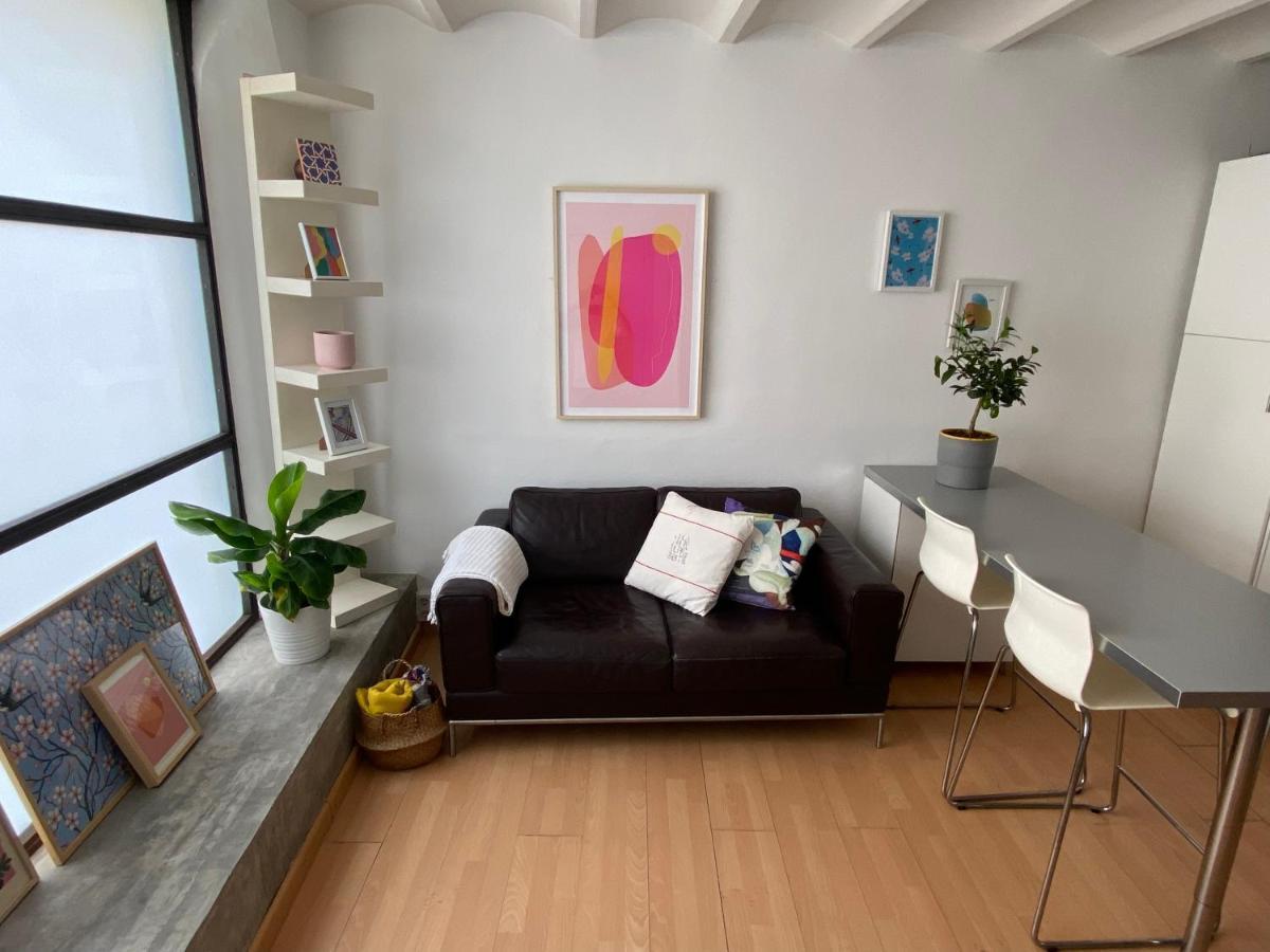Cozy Art Studio In Poble Sec Appartement