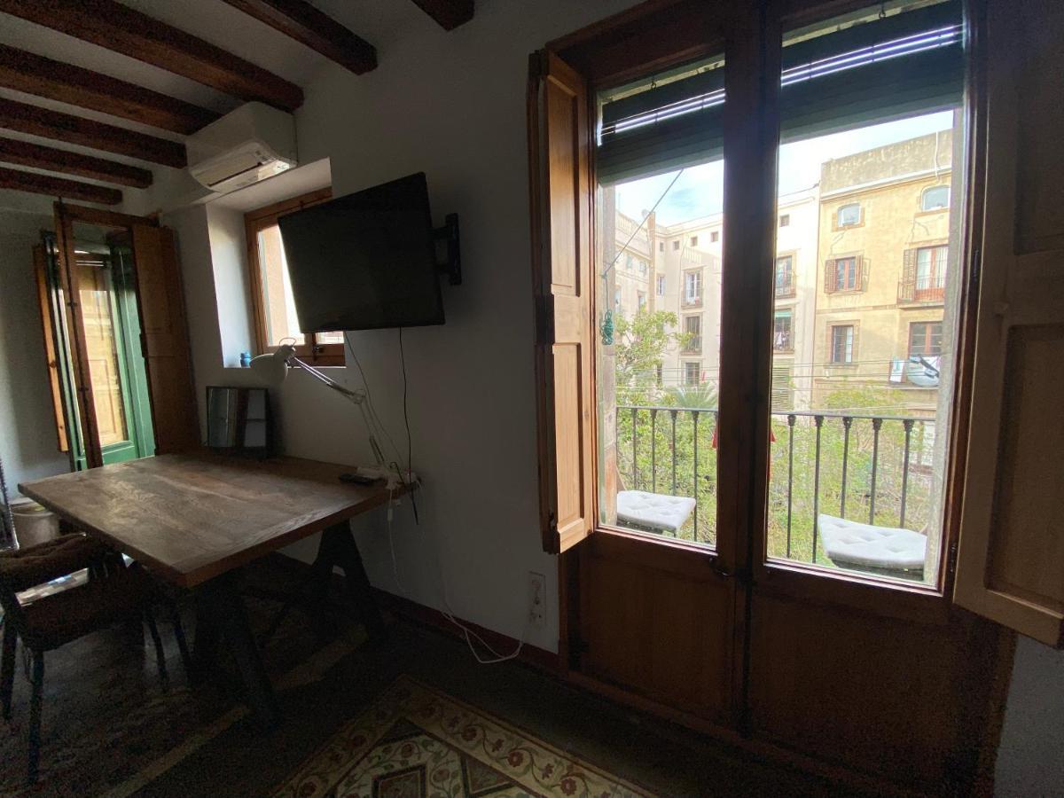 Lovely 2-bed In Barcelonas Location * Barcelona