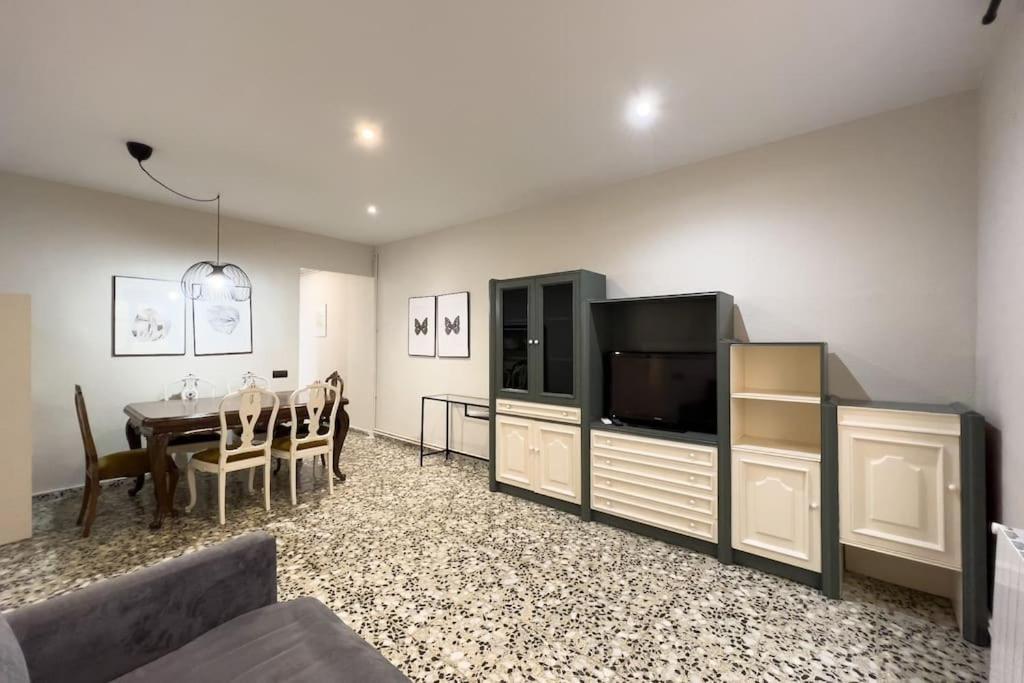 Appartement Bebarceloner Eixample - 3 Bedrooms *