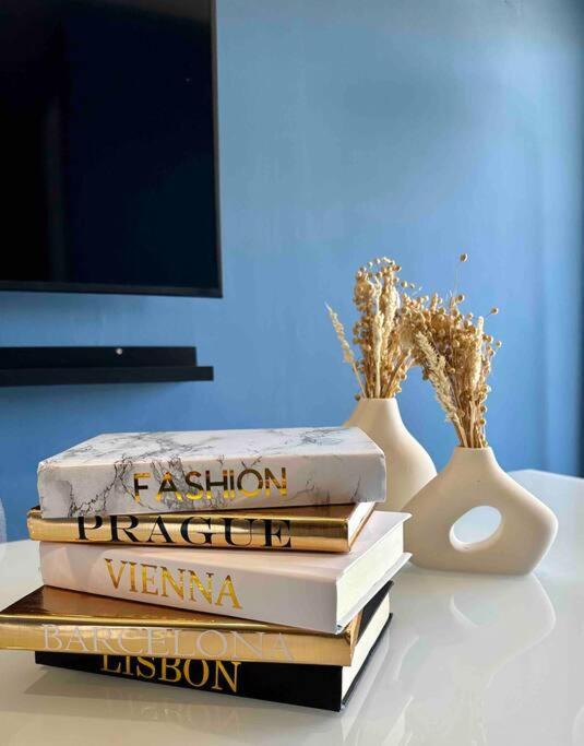 Apartamento 8 Min Walk To The & 10 Min Walk To Convention Centre ! Barcelona