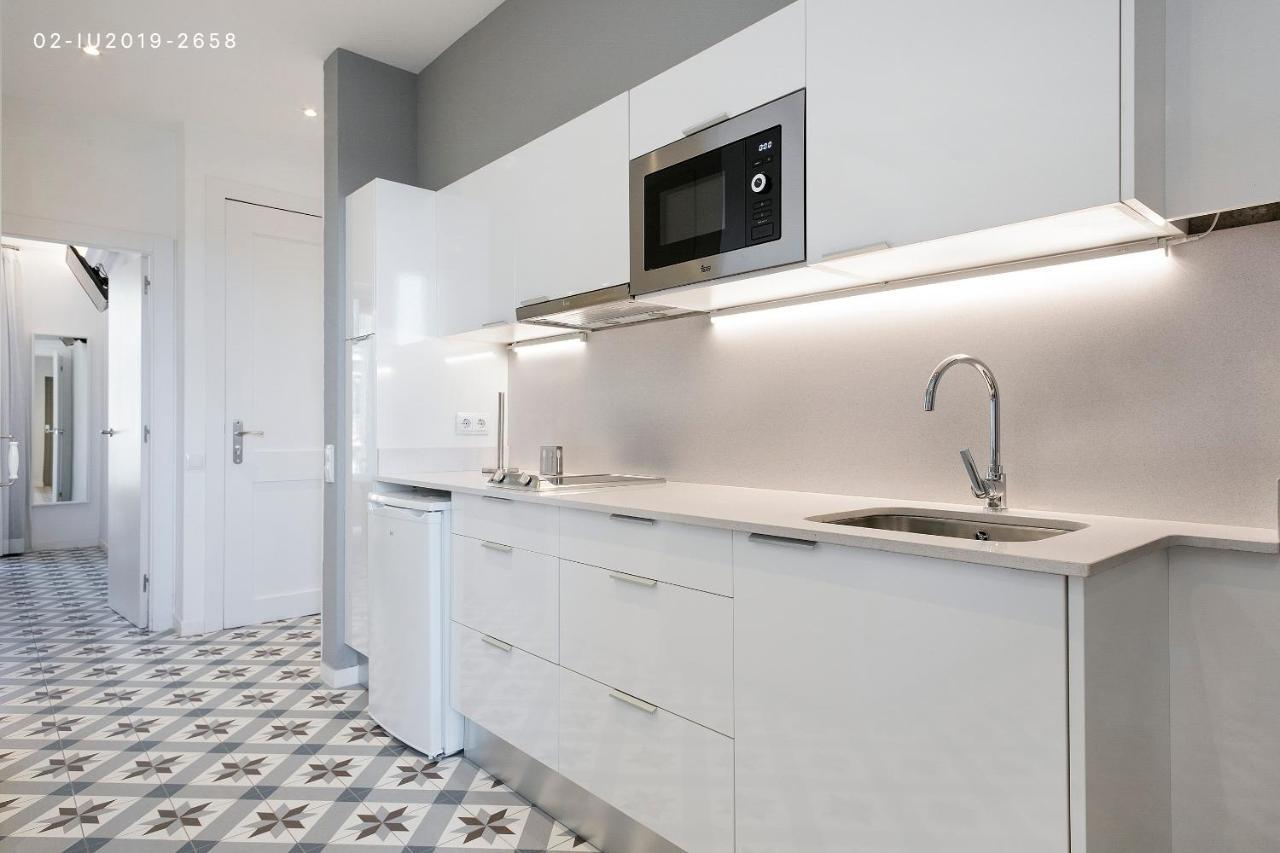 Uma Sagrada Familia Apartamento *