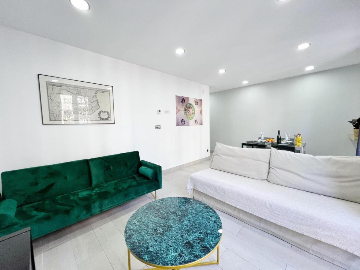 Apartment Sagrada Familia Gaudi Barcelona