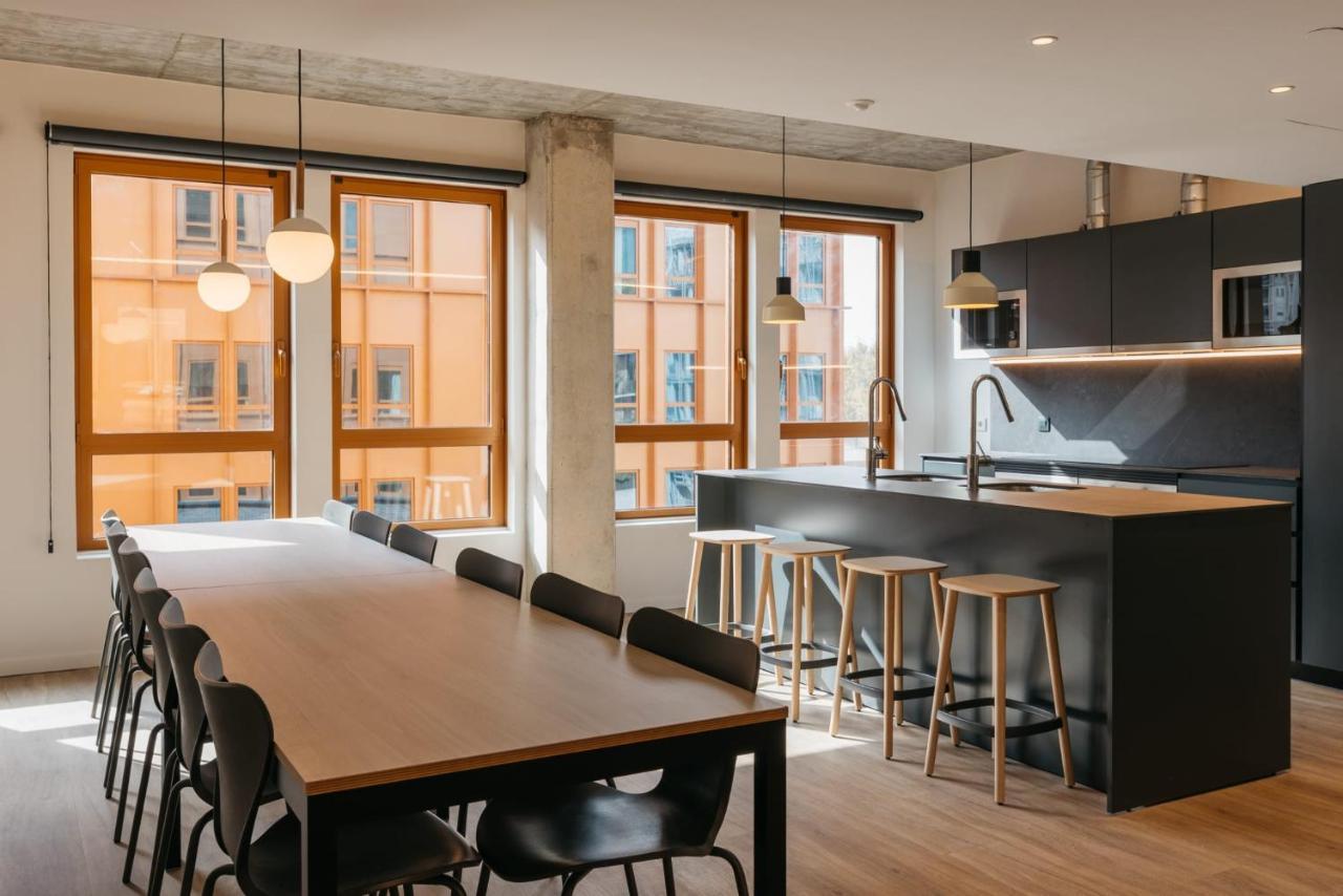 Apartment For Students Studying In Only - Stunning Spacious And Private At Pallars Student Barcelona