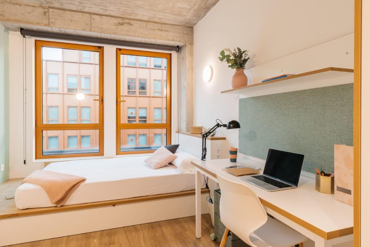 For Students Studying In Only - Stunning Spacious And Private At Pallars Student Barcelona