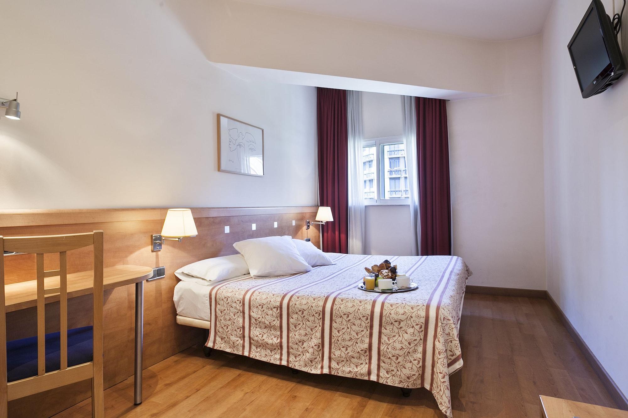 Acta Antibes Hotel