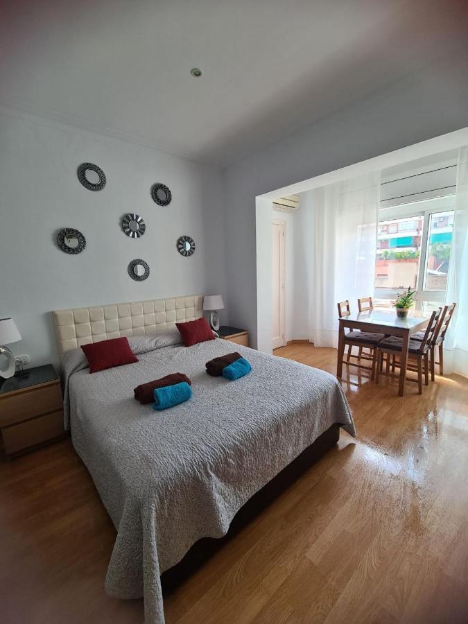 Bed & Breakfast In The Center Of Barcelona