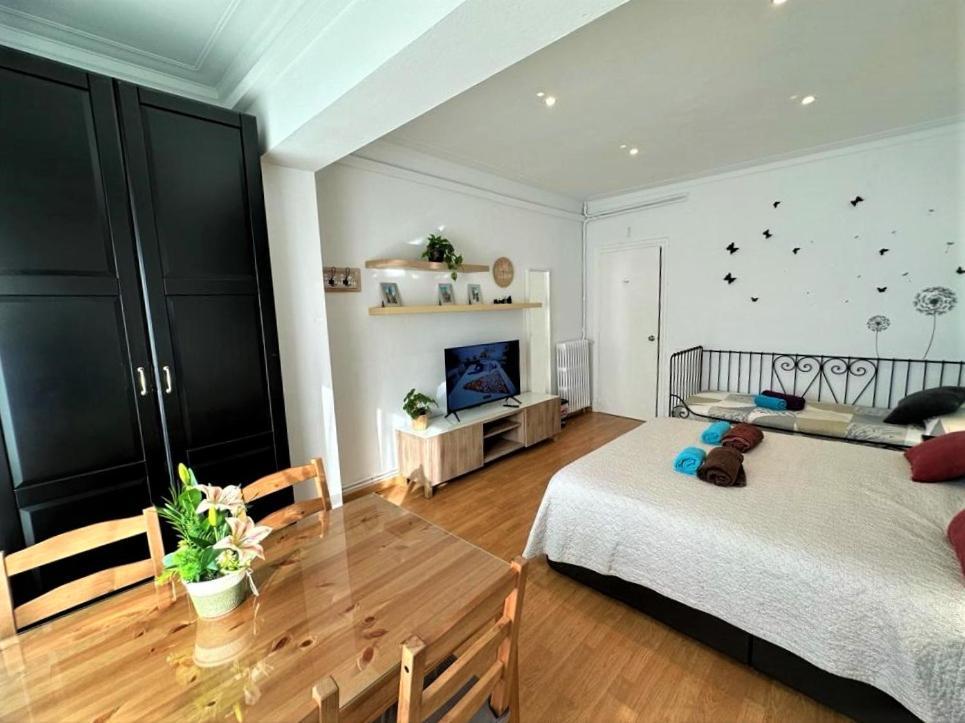 In The Center Of Bed & Breakfast