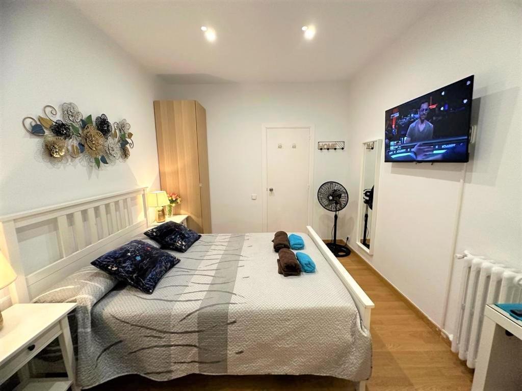 Bed & Breakfast In The Center Of Barcelona
