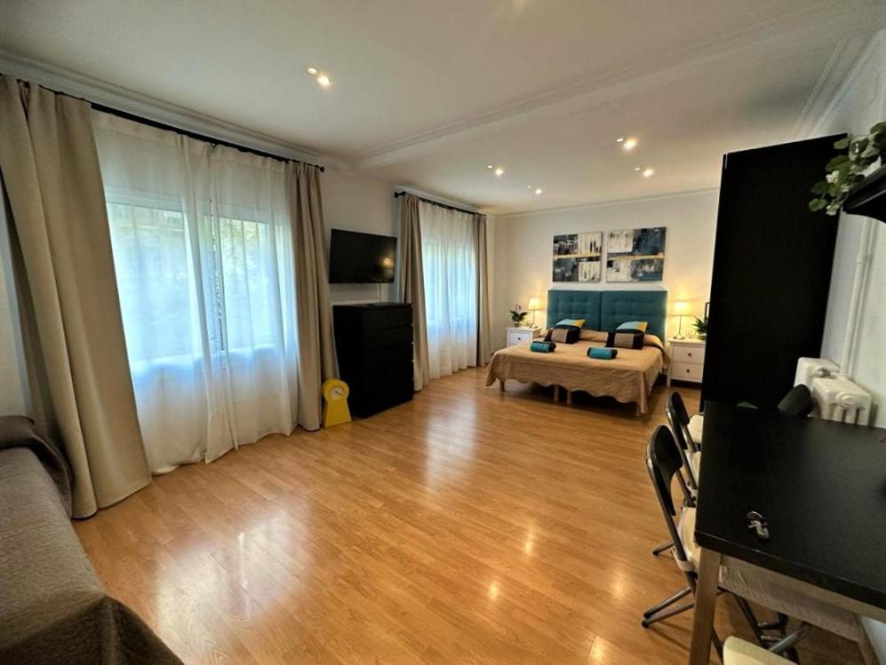 In The Center Of Bed & Breakfast Barcelona
