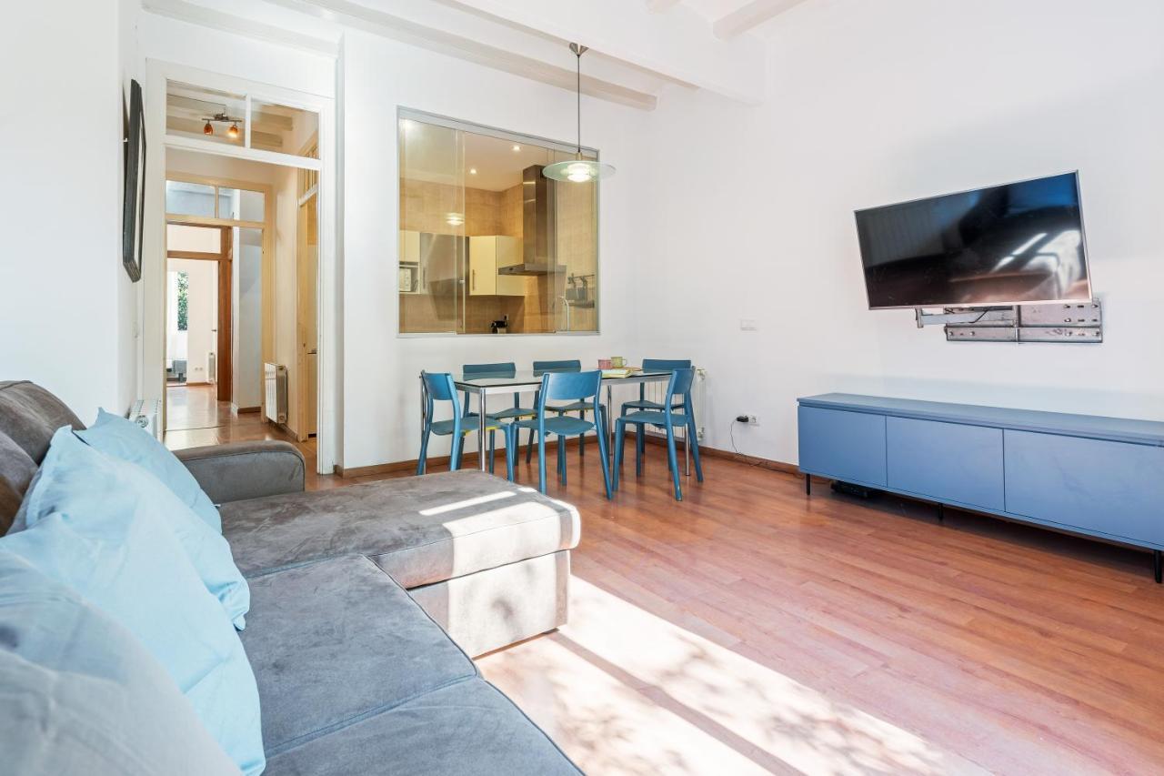 Fridays Flats Charming In Clot Apartment Barcelona