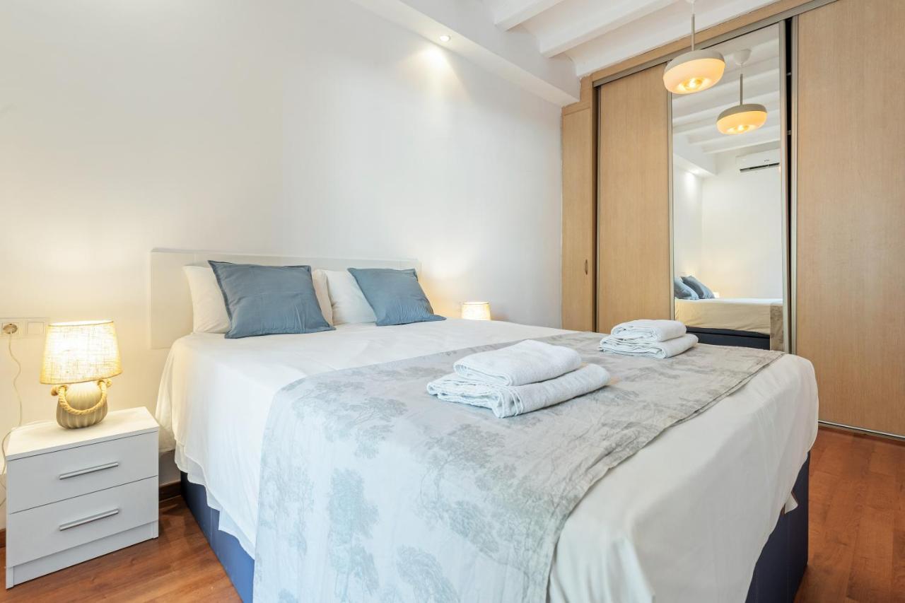 Fridays Flats Charming In Clot Barcelona