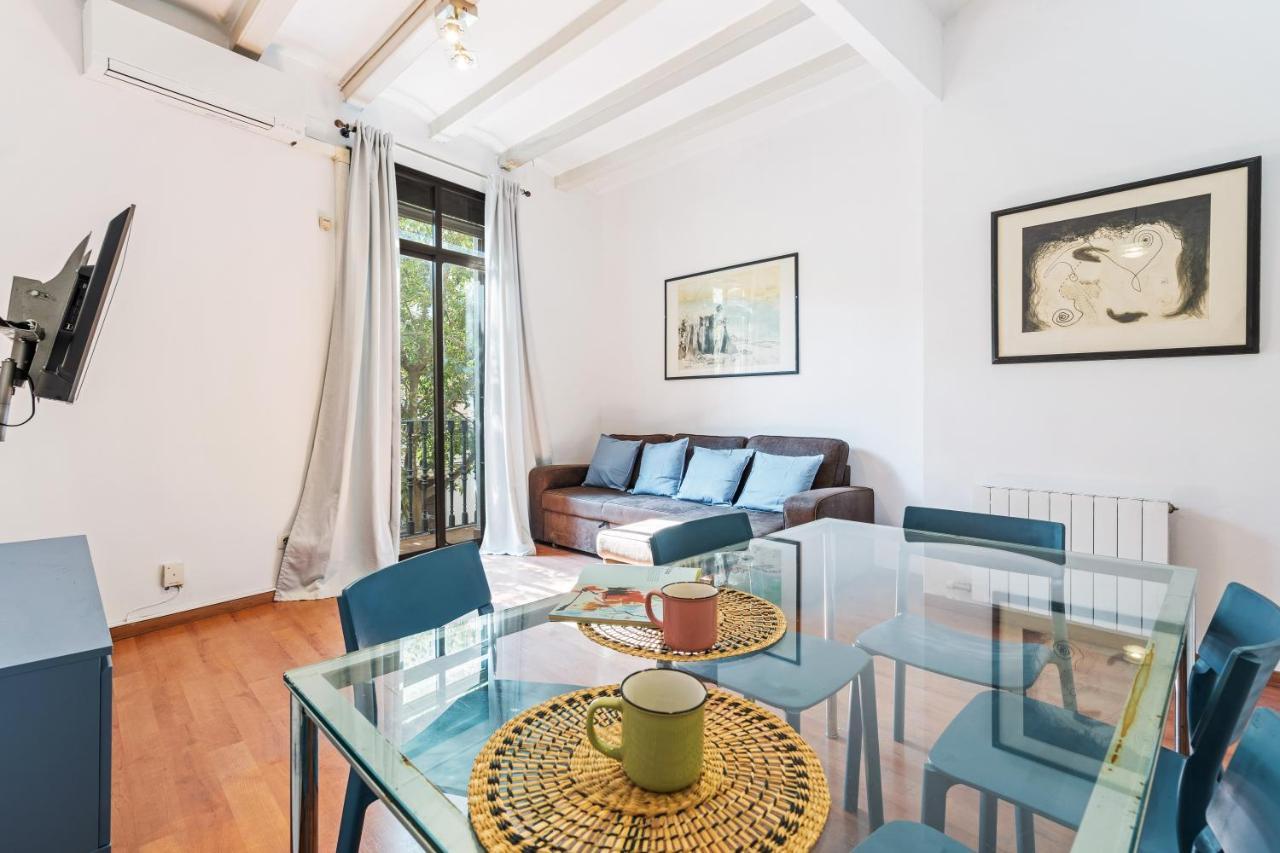 Apartment Fridays Flats Charming In Clot Barcelona