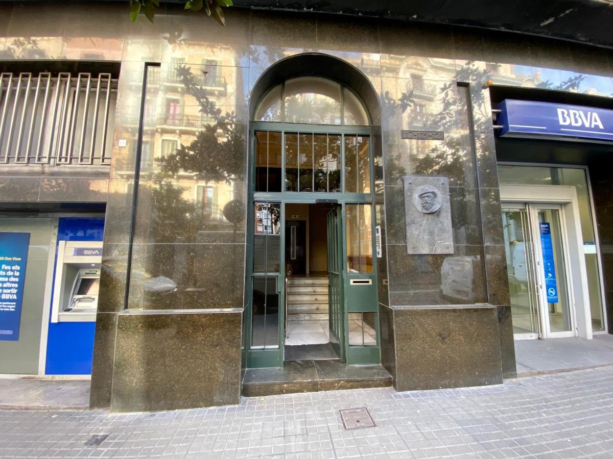 Apartment Housing Recommend For Students Barcelona