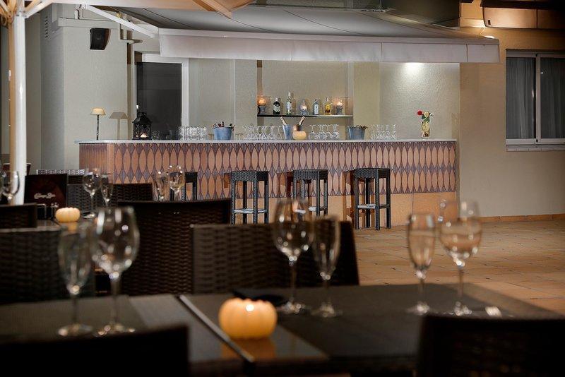 Hotel Hcc Montblanc 3*