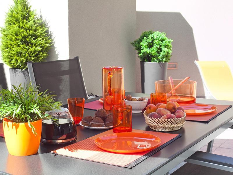 Apartment Charmsuites Paralel
