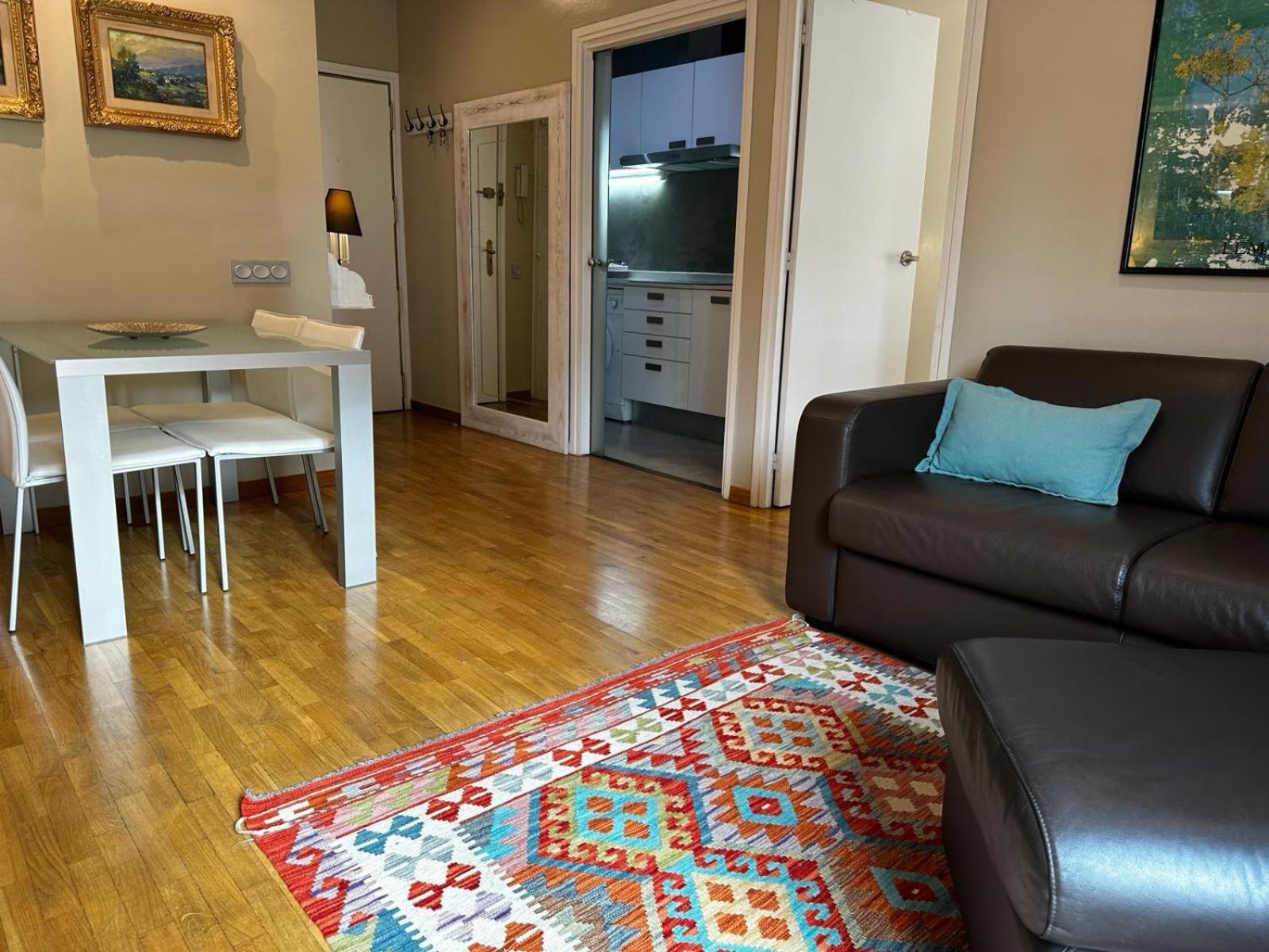 Apartamento Petit Rosselló Barcelona