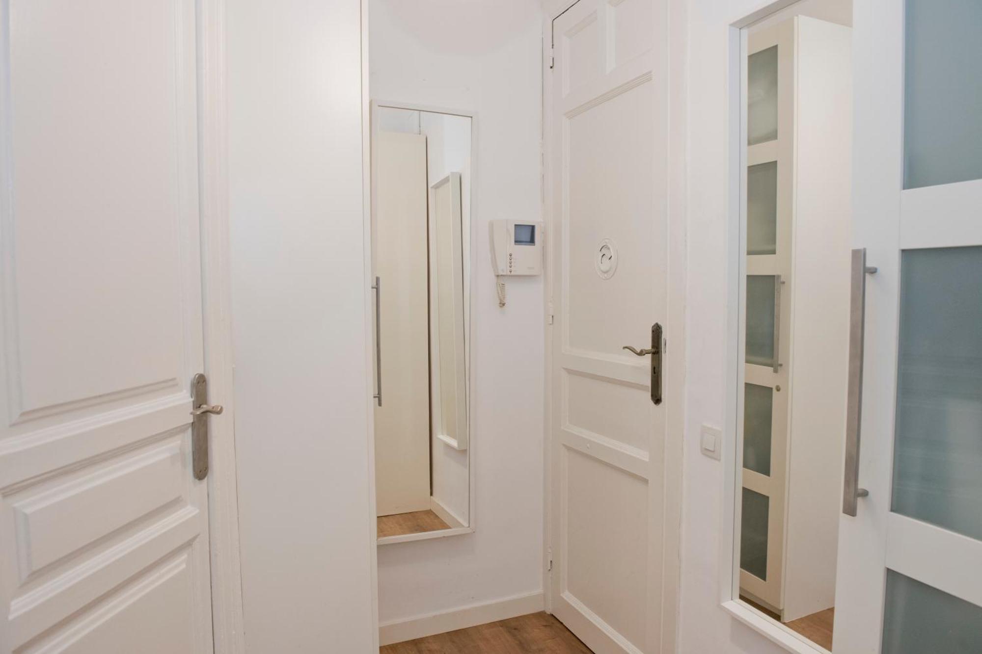 Gaudi-sant Pau Appartement *