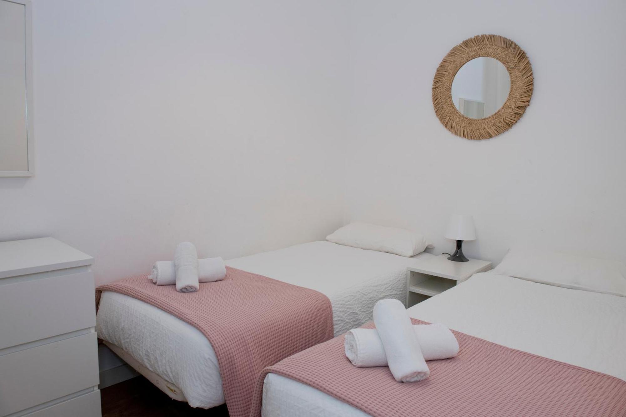 Gaudi-sant Pau Appartement *