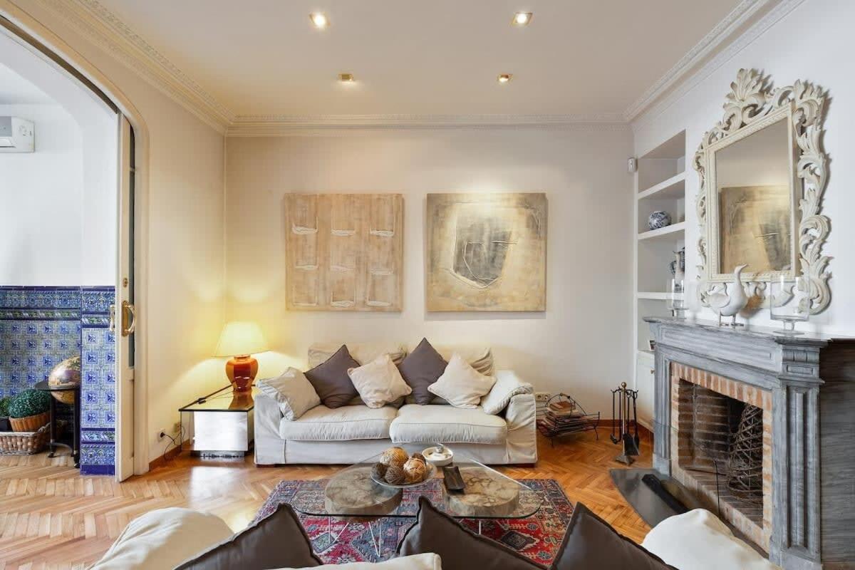 Huge Historic 5bd With Private Terrace! *