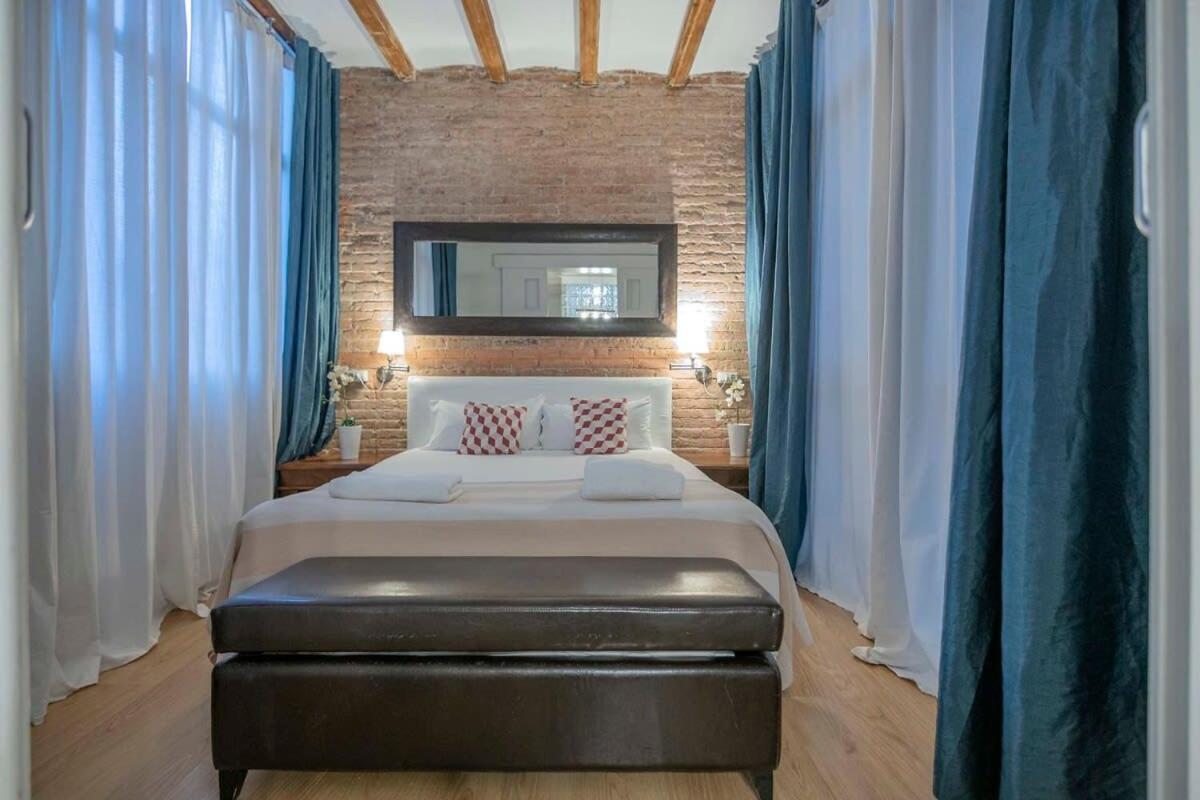 Exclusive 2 Bedroom In The Center Appartement *