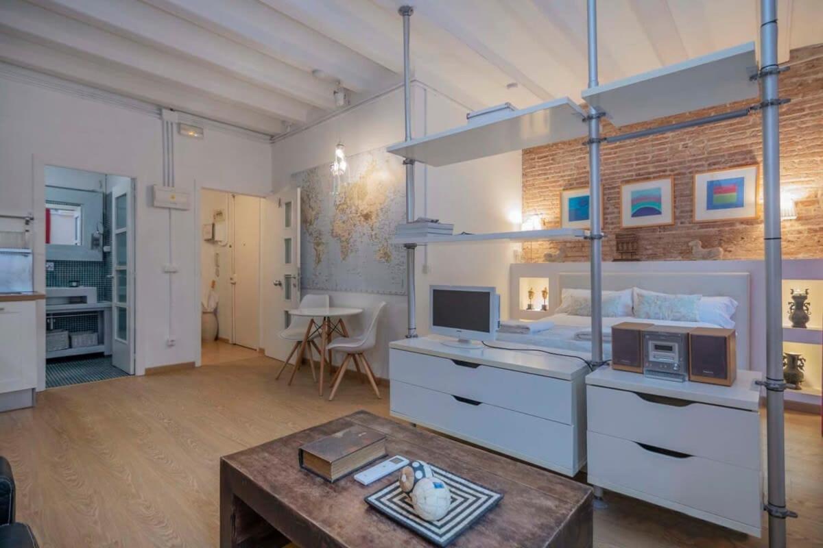Appartement Exclusive 2 Bedroom In The Center *
