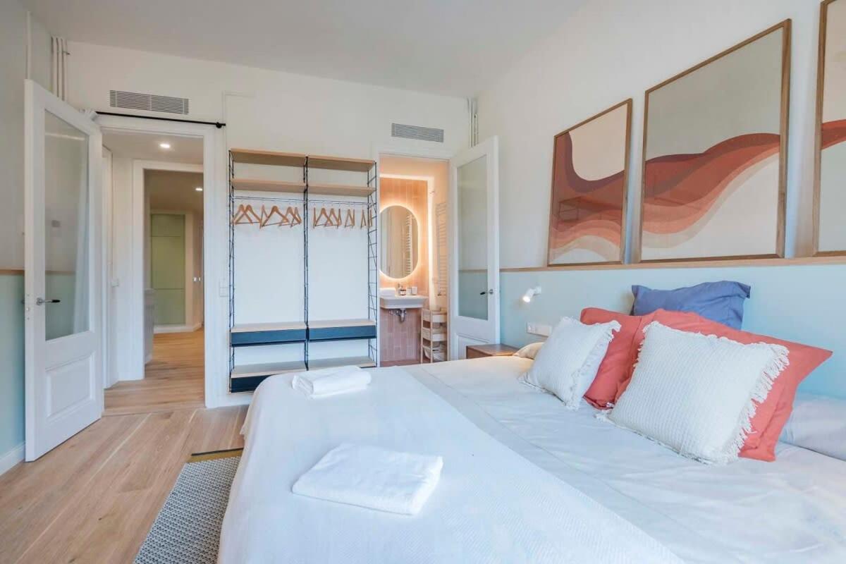 Amazing 5 Bedrooms 5 Bathrooms By Plaza Catalunya Appartement *