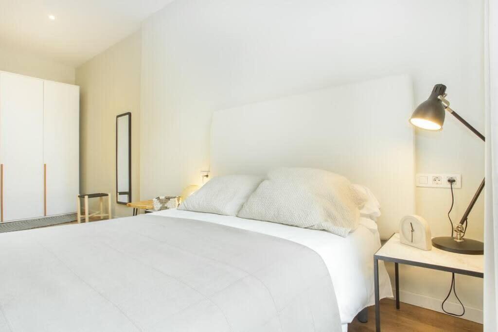Appartement Bright And Modern 4bedroom With Terrace In Ramblas P1