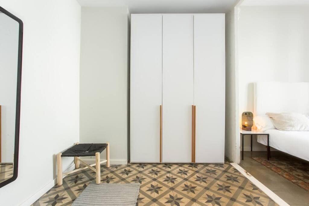 4bedroom With Balcony In Ramblas 3-2 Apartment Barcelona