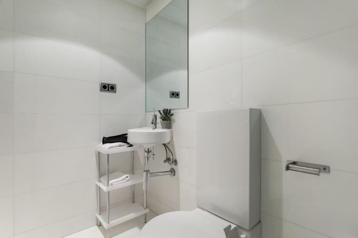 Placa Catalunya Incredible 3bedroom Duplex With Balcony Appartement Barcelona
