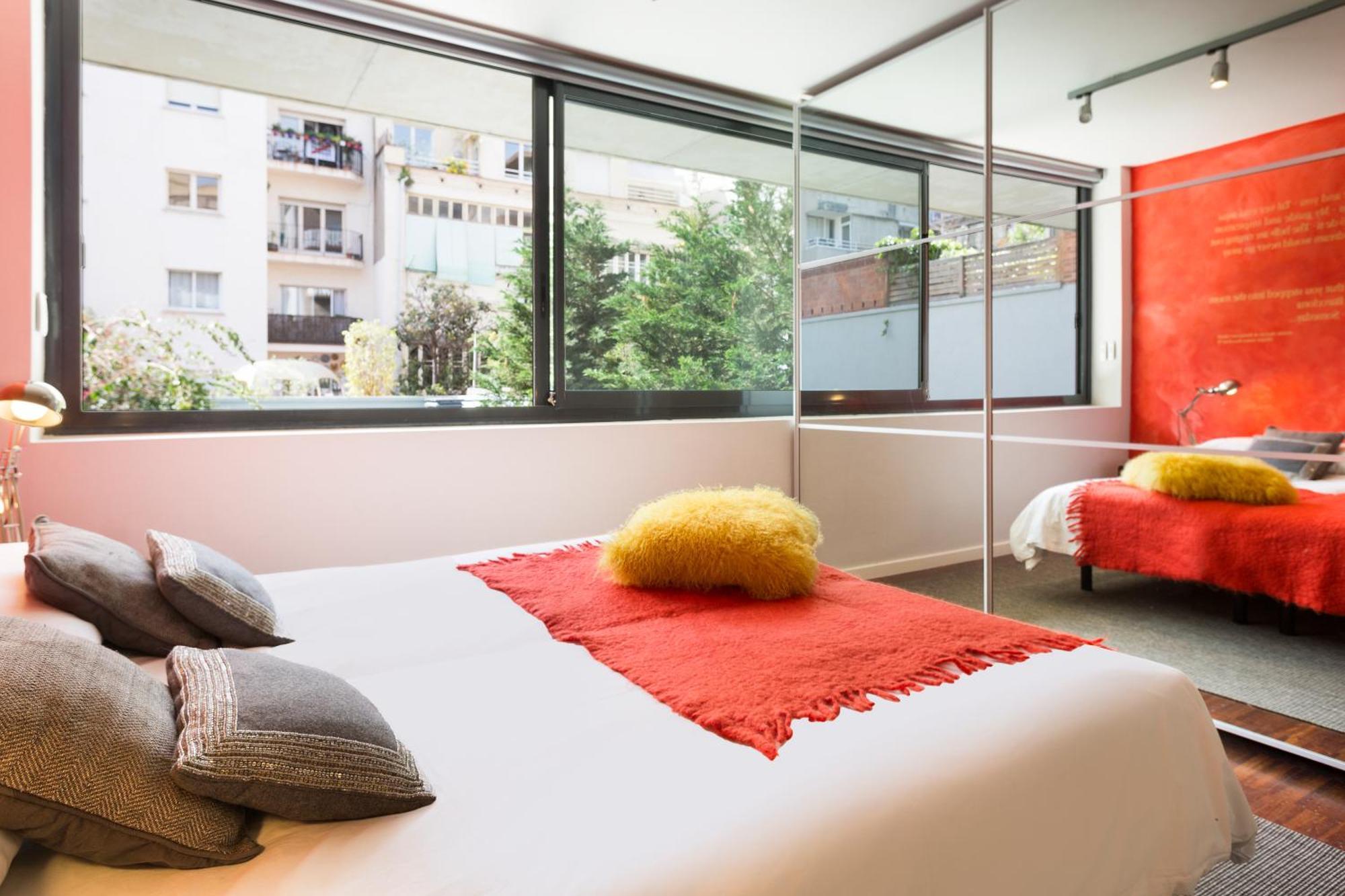 My Space Emirates - Modern Duplex With Private Garden And Swimming Pool Apartment