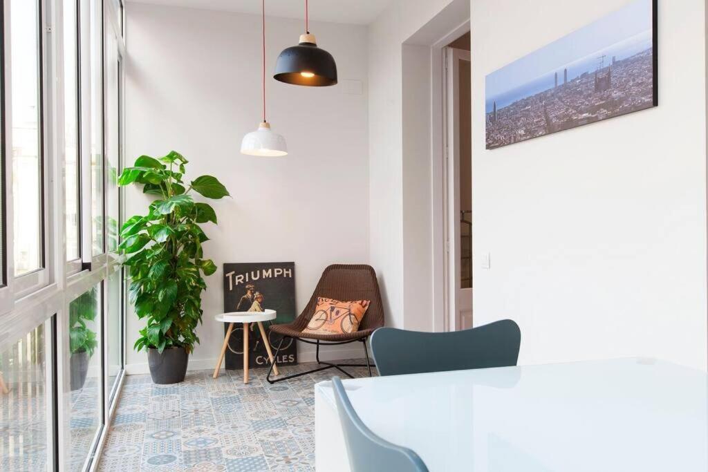 Beautiful 4bd 4ba In Eixample District * Barcelona