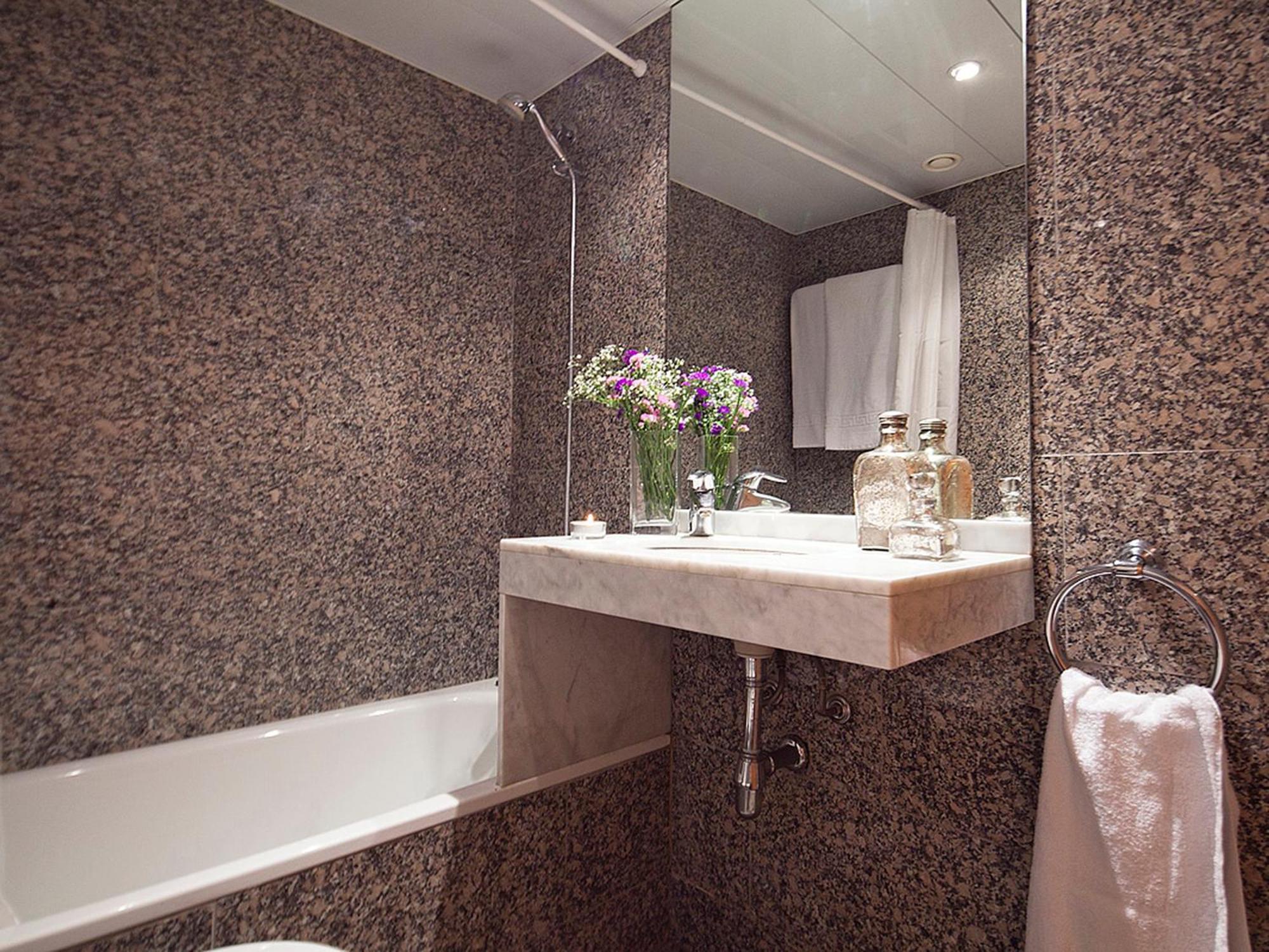 Apartment My Space Emirates - Park Gueell Triplex With Private Terrace Barcelona