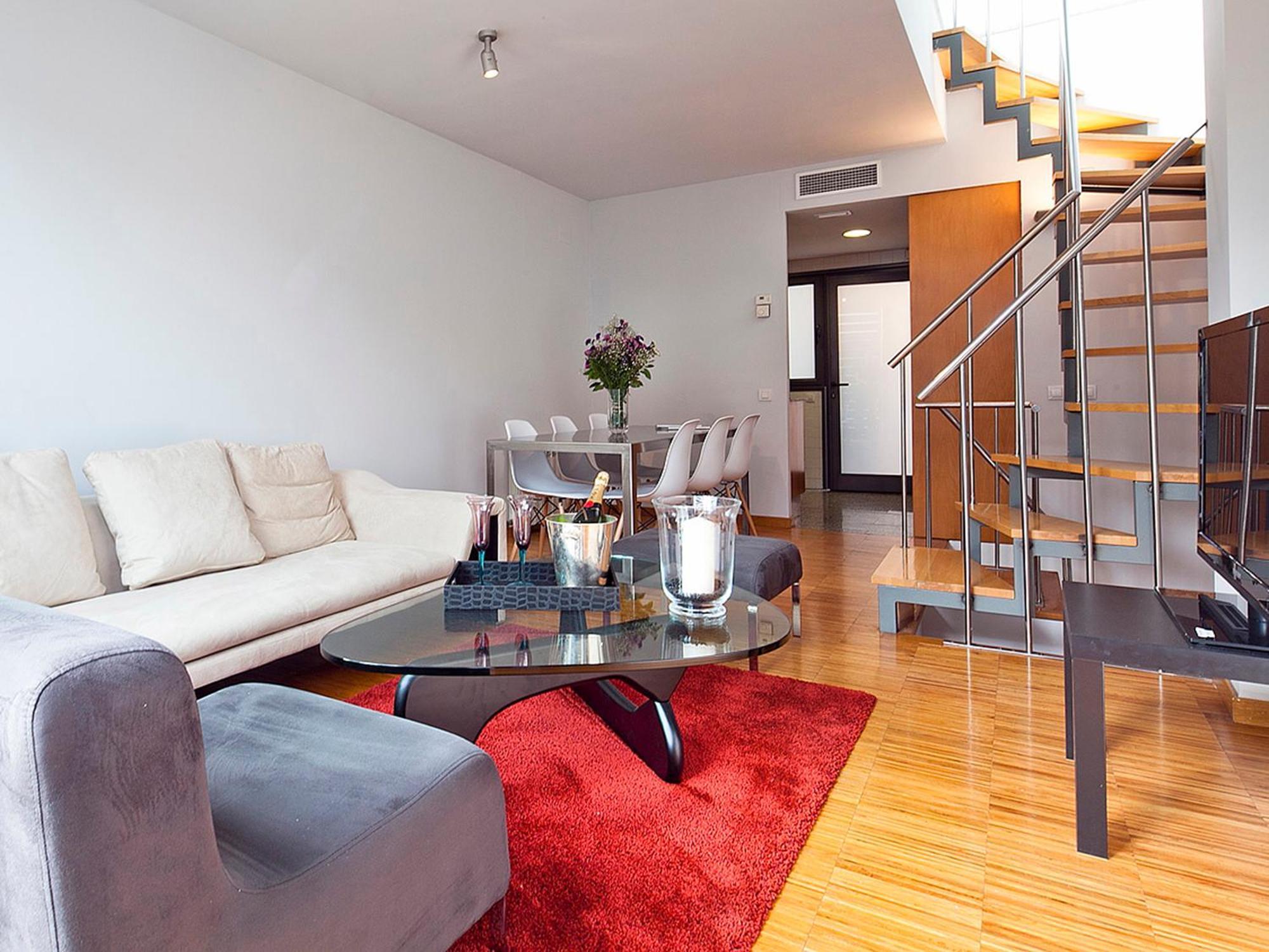 My Space Emirates - Park Gueell Triplex With Private Terrace *