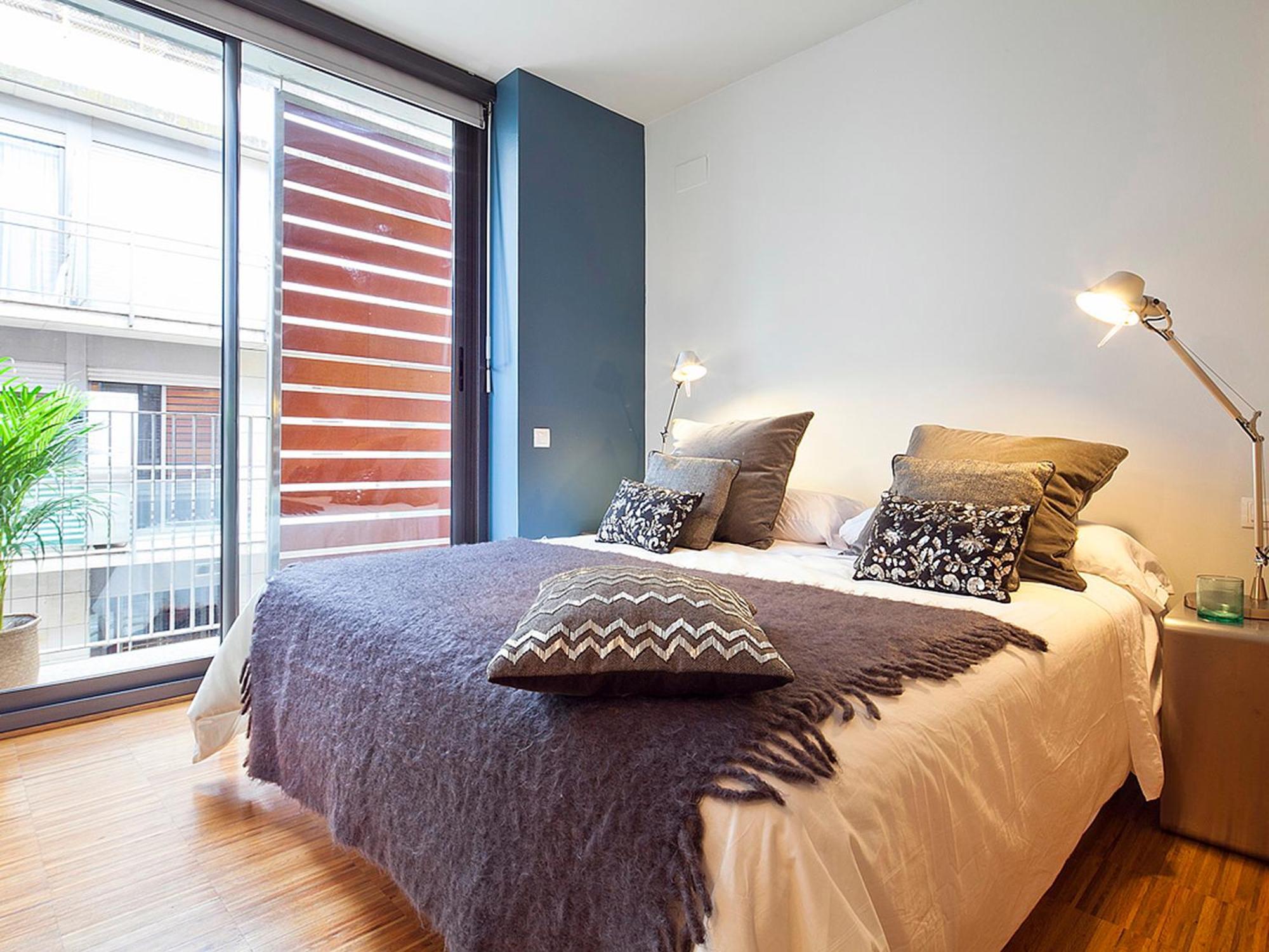 My Space Emirates - Park Gueell Triplex With Private Terrace Apartment *