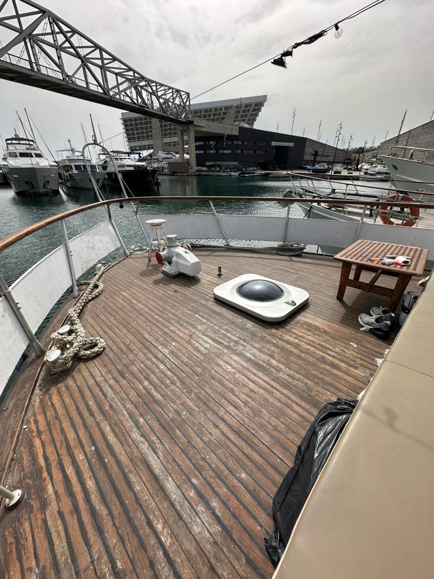 Marineria Boat Aloha Barcelone