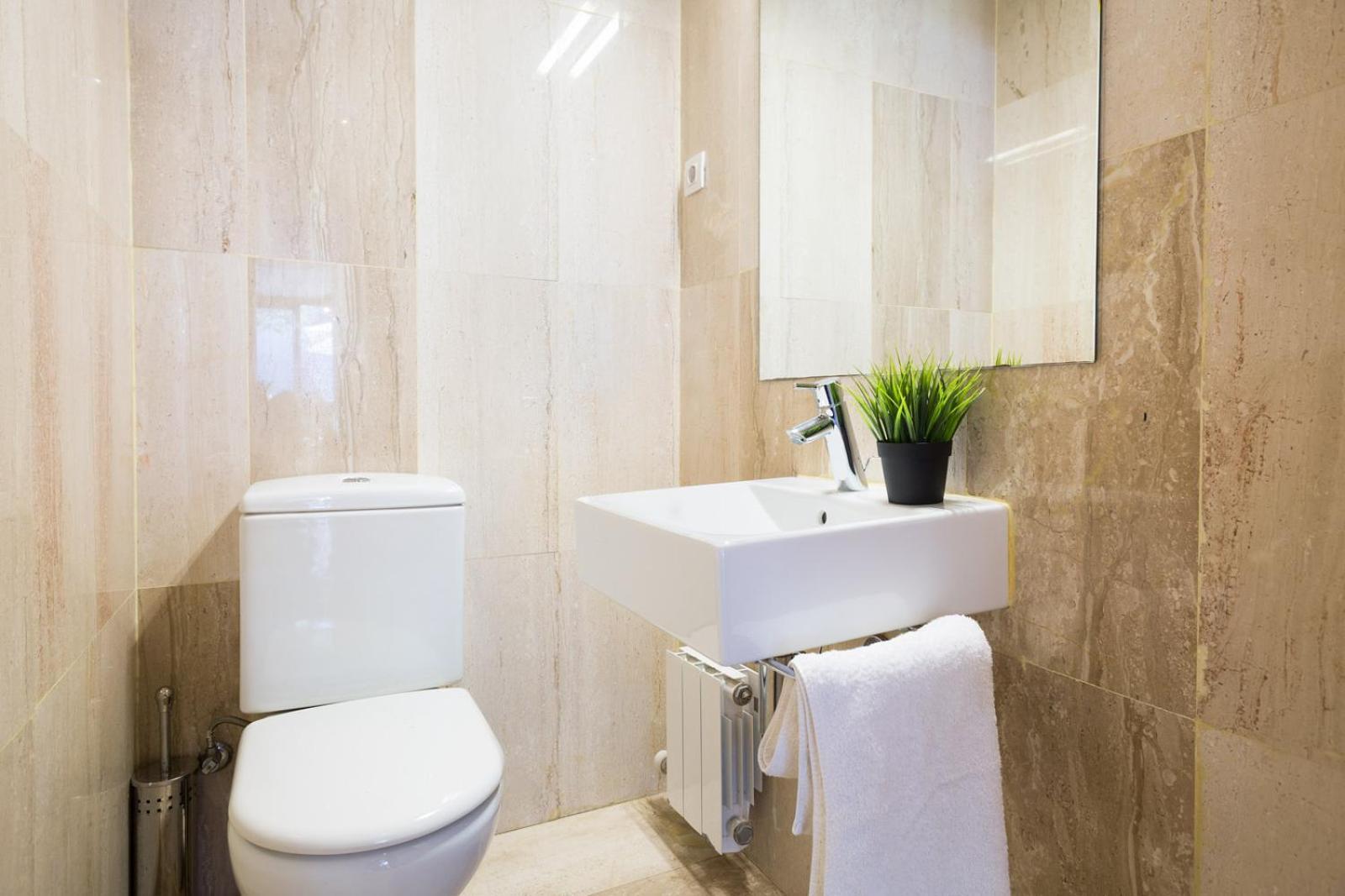 Apartment My Space Emirates - Modern Duplex With Private Garden And Swimming Pool