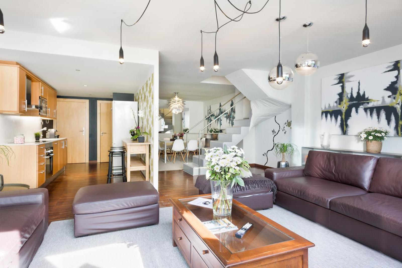 My Space Emirates - Modern Duplex With Private Garden And Swimming Pool Apartment *