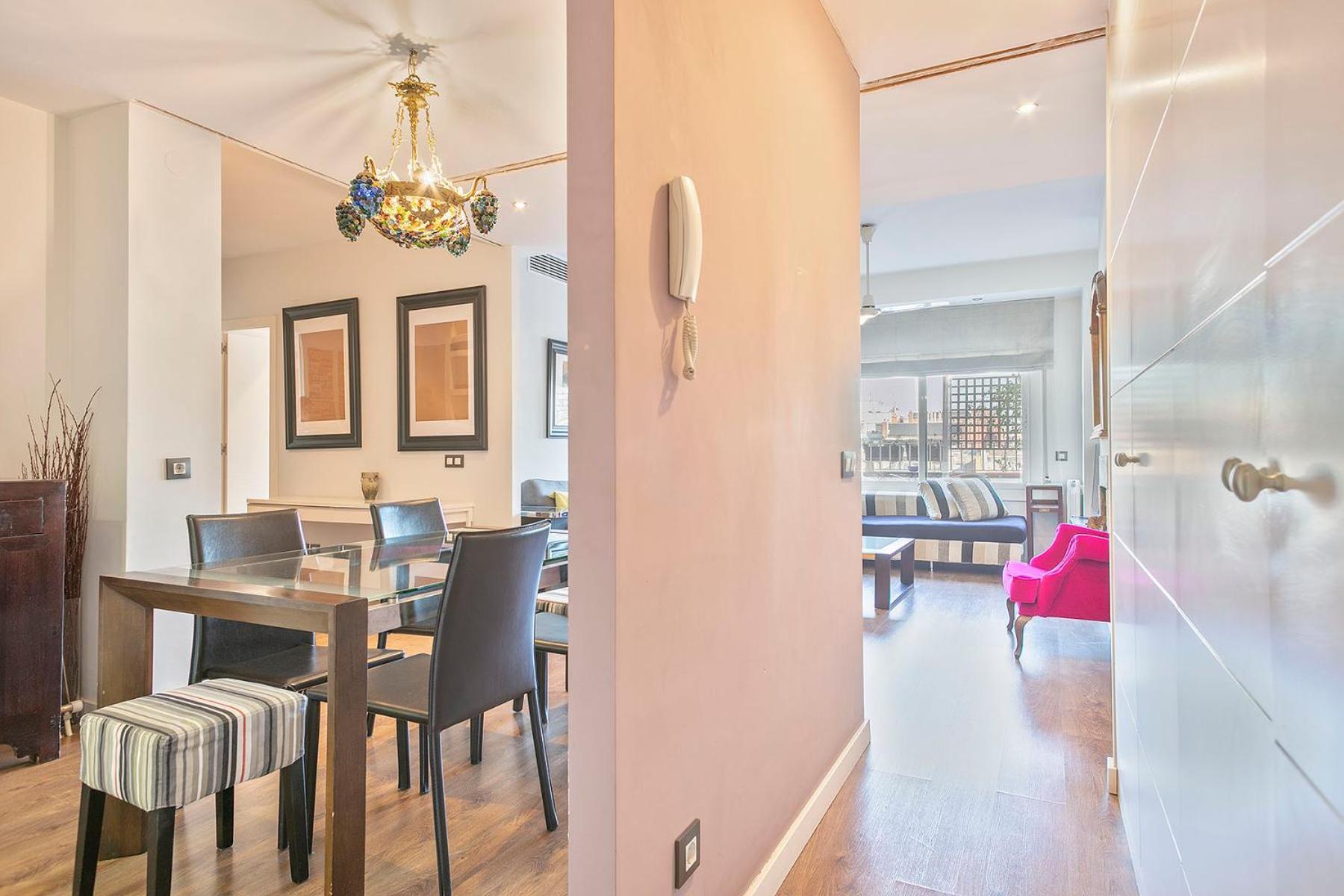 Luxury Muntaner Plaza Appartement *