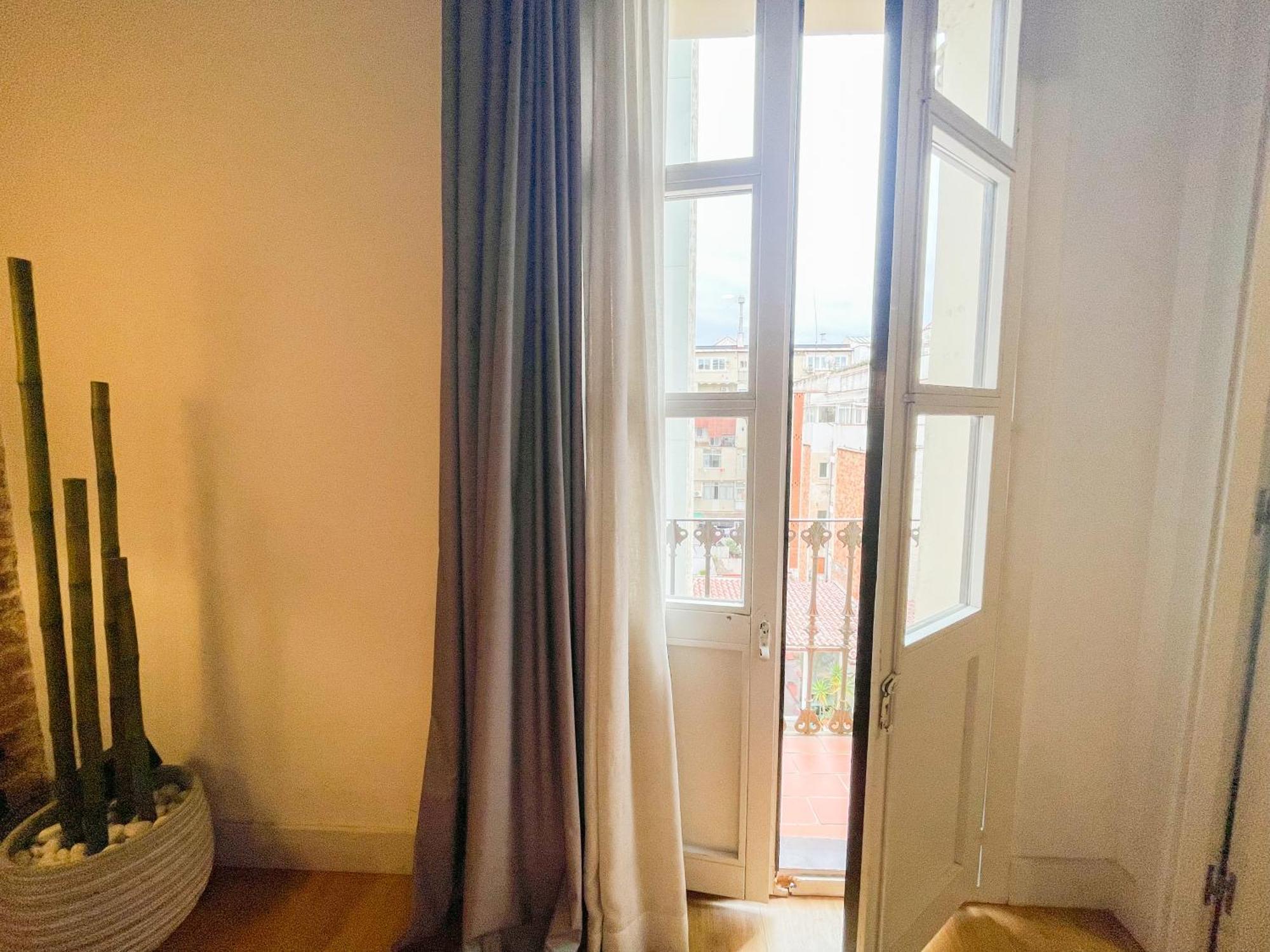 Boutique Pare Lainez- 2 Bedroom Sagrada Famlia With Balcony Appartement *