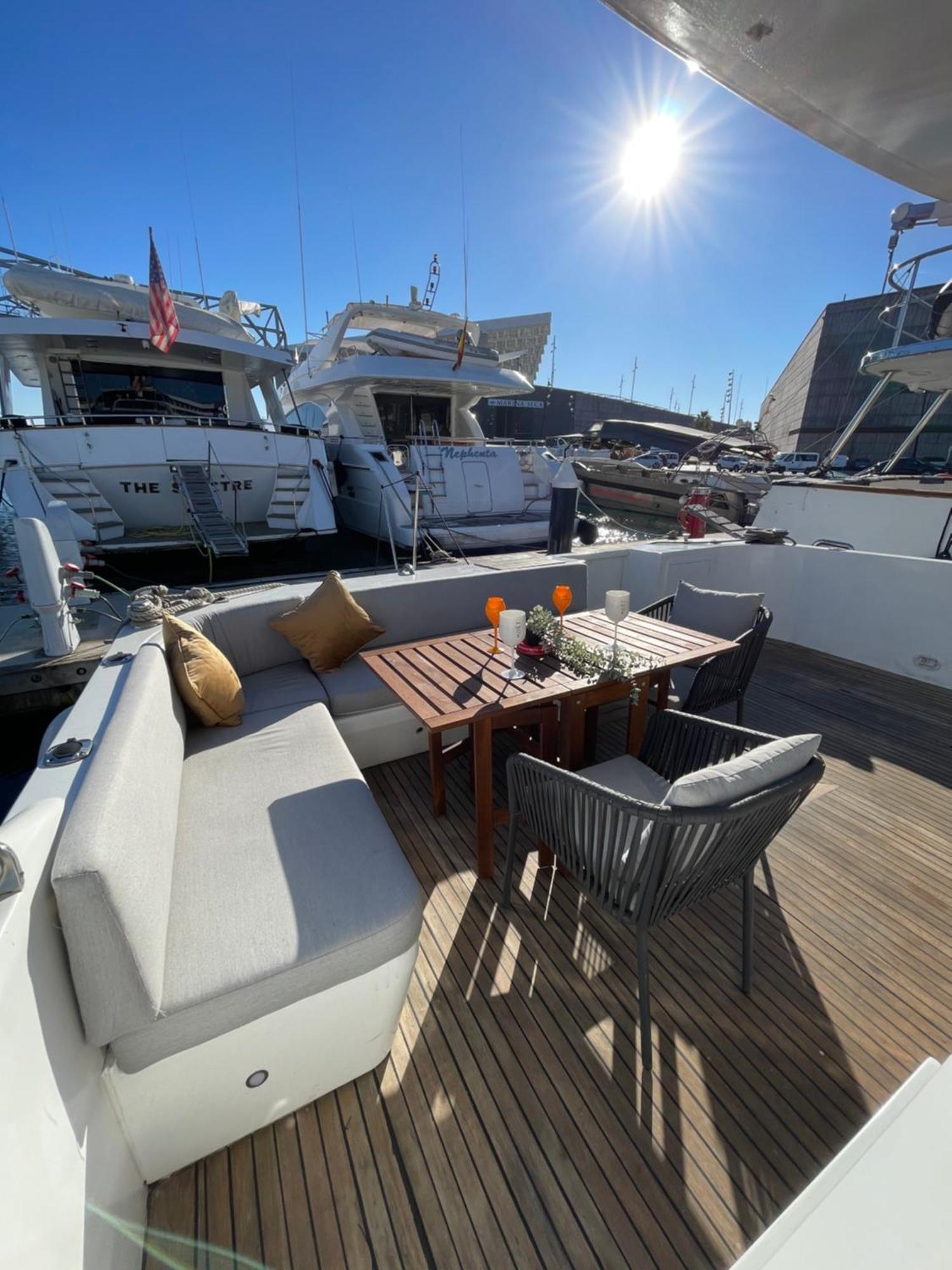 Bateau-hôtel Yate Stv Barcelone
