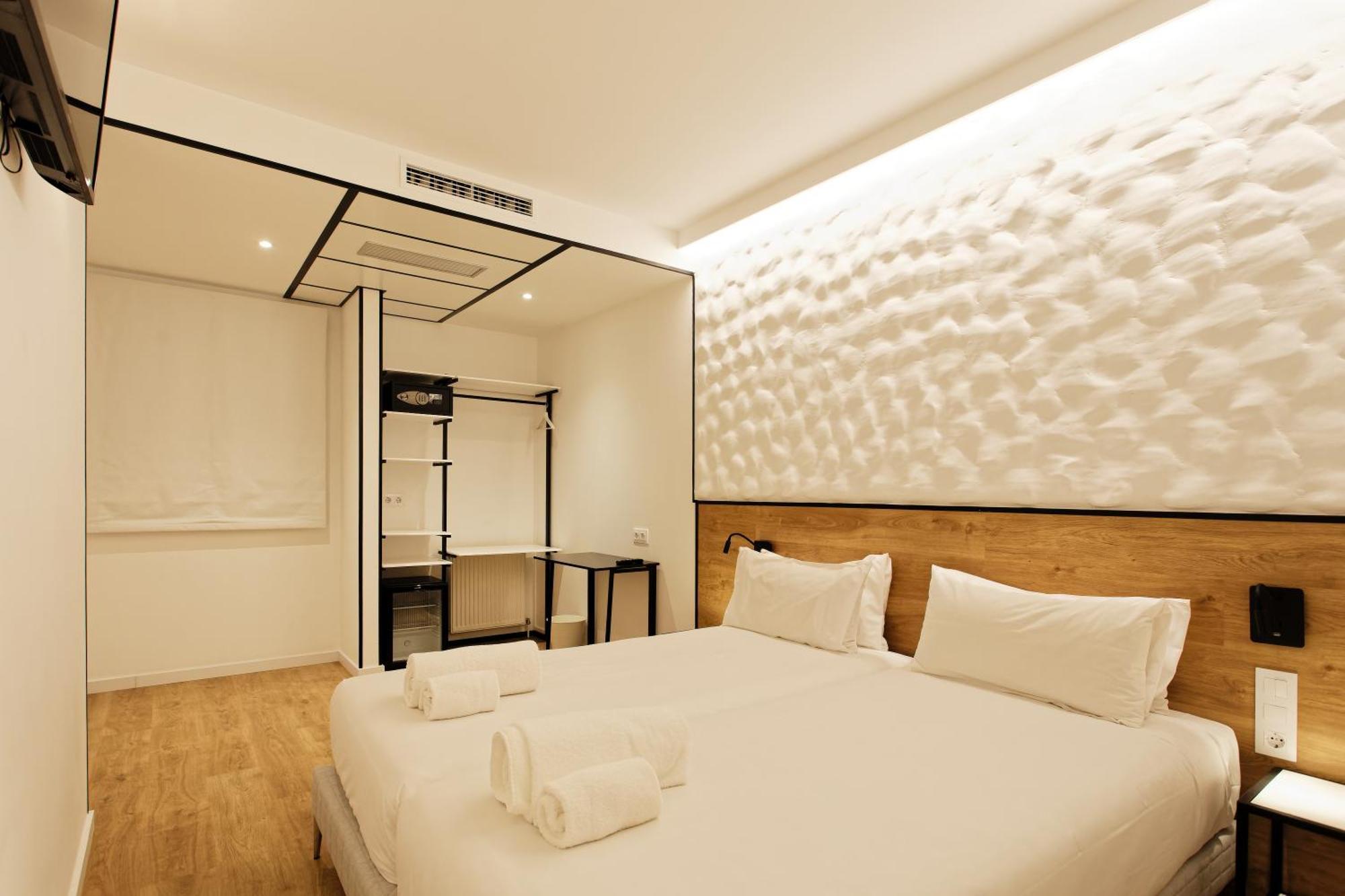 Hotel Barna House 3*
