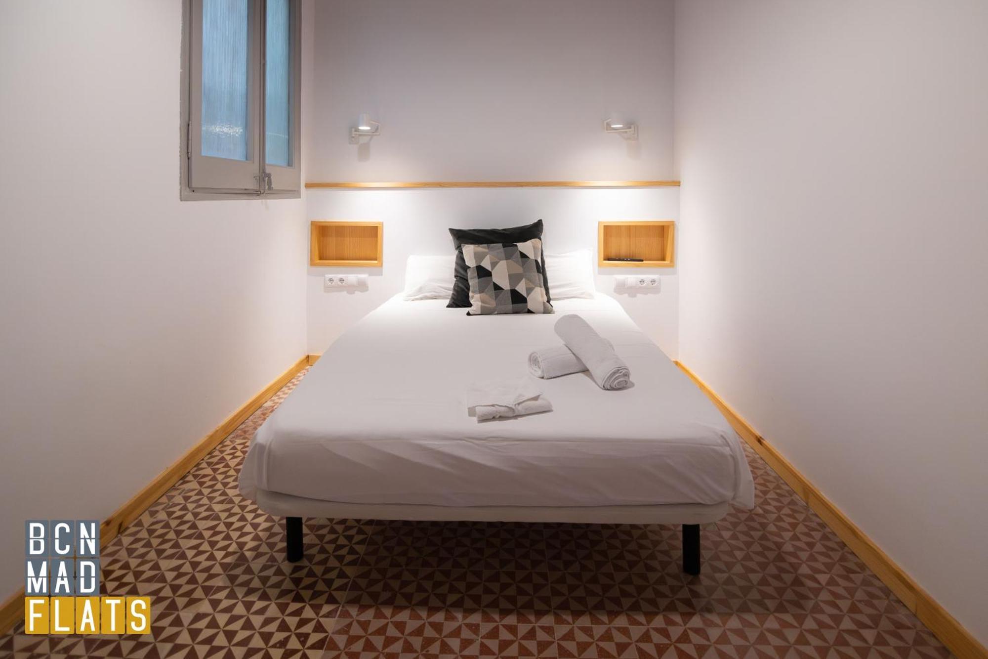 - Eixample Pb Apartment Barcelona