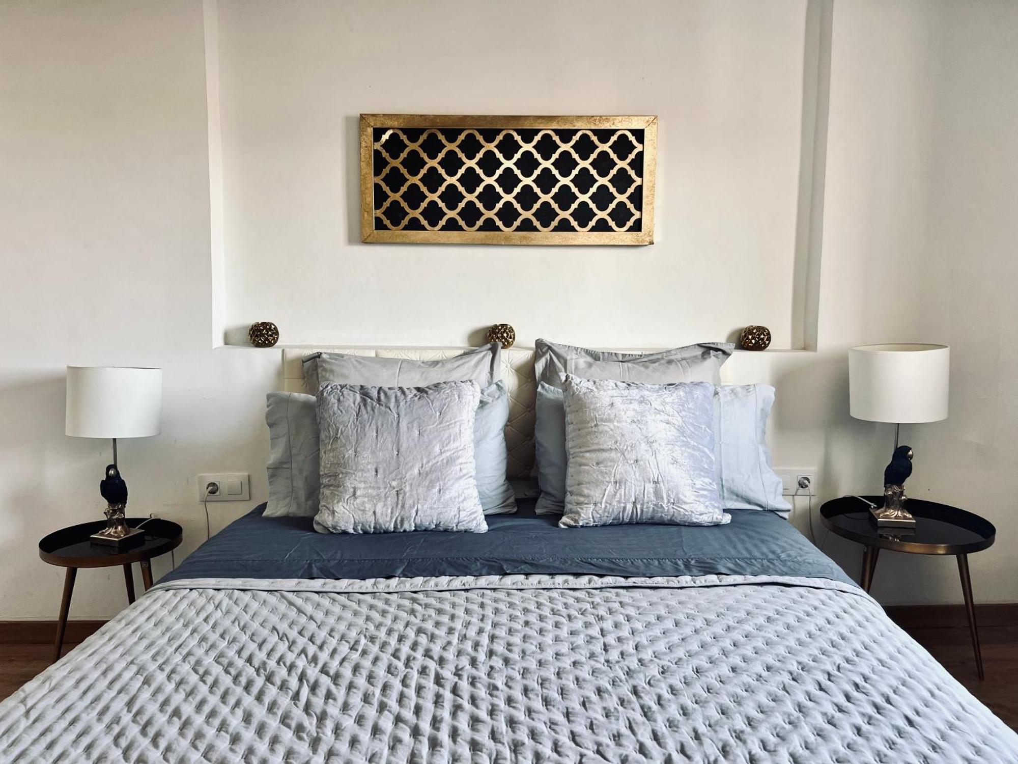 Diamond Rooftop & Private Terrace Sea Views *