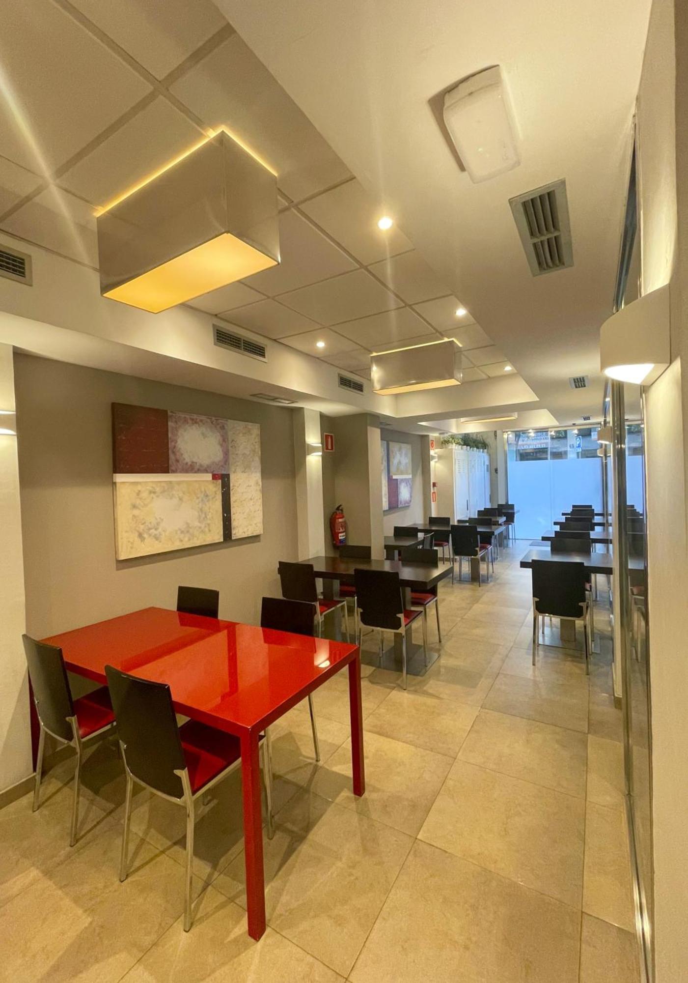 Sm Sant Antoni Hotel Barcelona