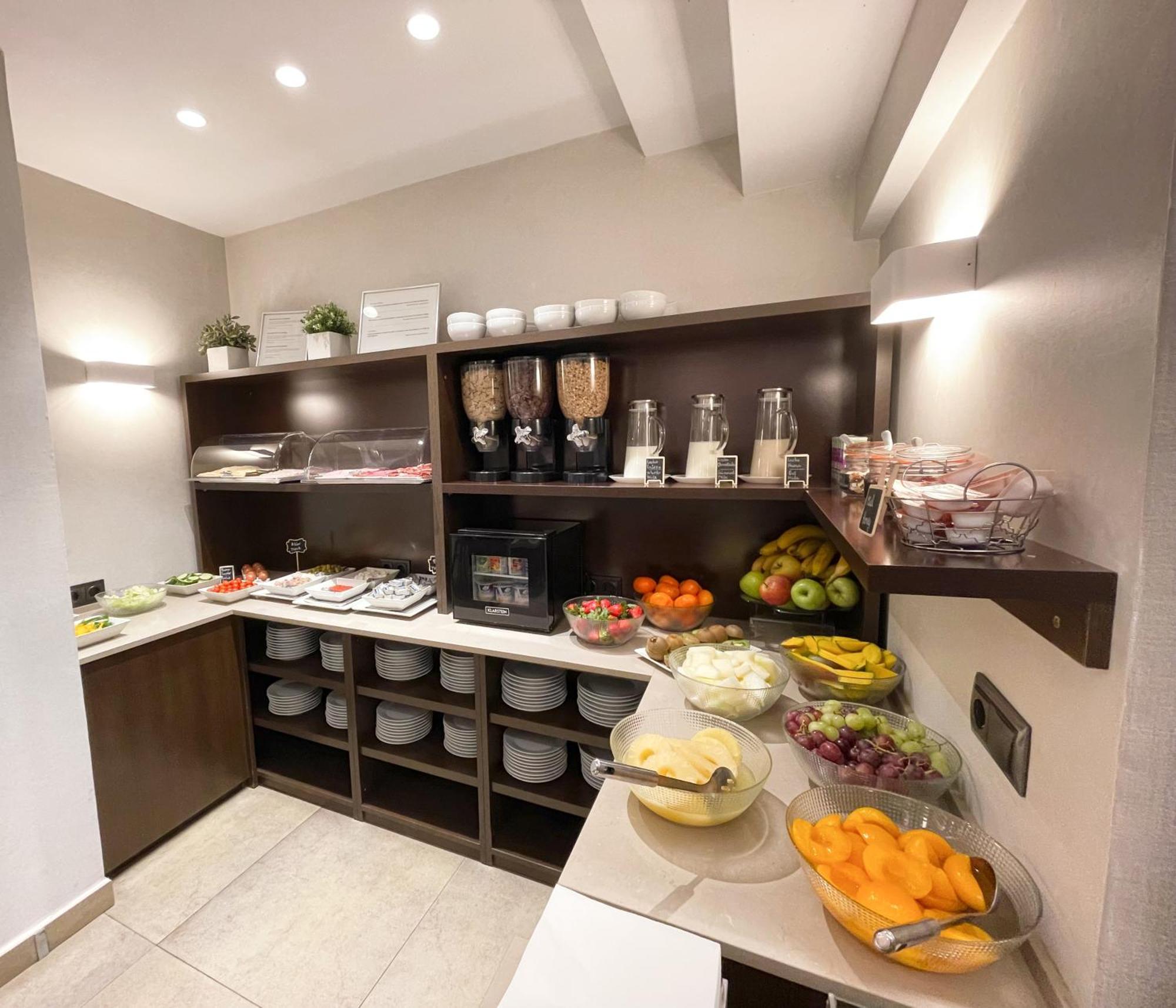 Sm Sant Antoni Hotel