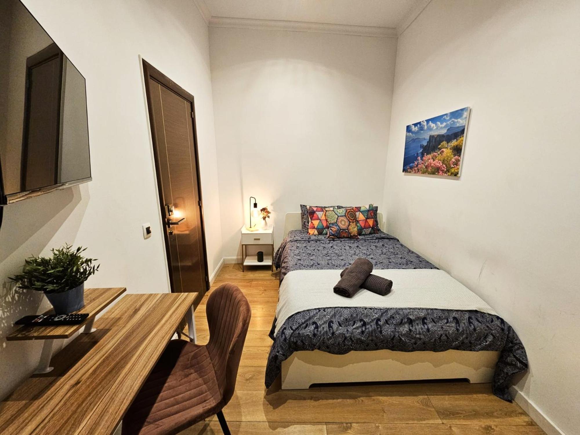 By La Rambla Rooms Barcelone