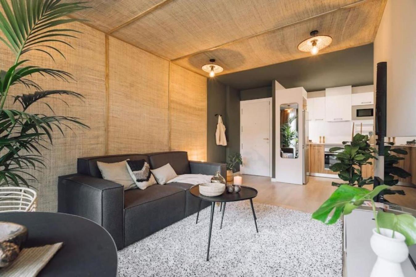 Tagbu - 2 Bedroom And Balcony In Eixample Dreta Appartement Barcelone