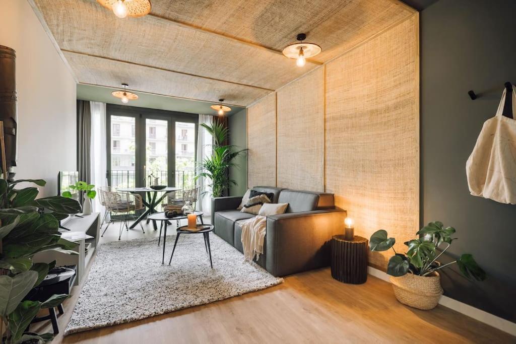 Tagbu - 2 Bedroom And Balcony In Eixample Dreta Appartement *