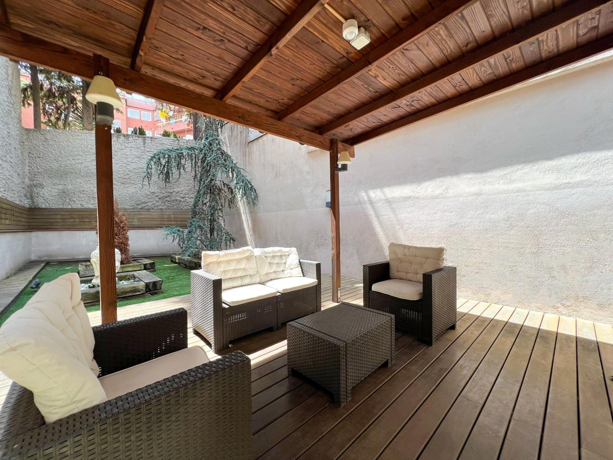 Aparthotel To Barcelona