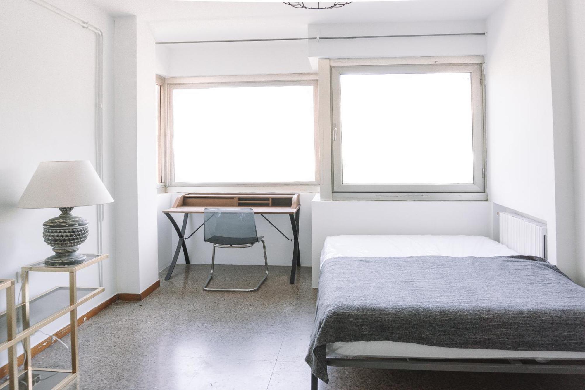 Lovely Rooms In Shared Apartment Gracia Neighborhood Appartement
